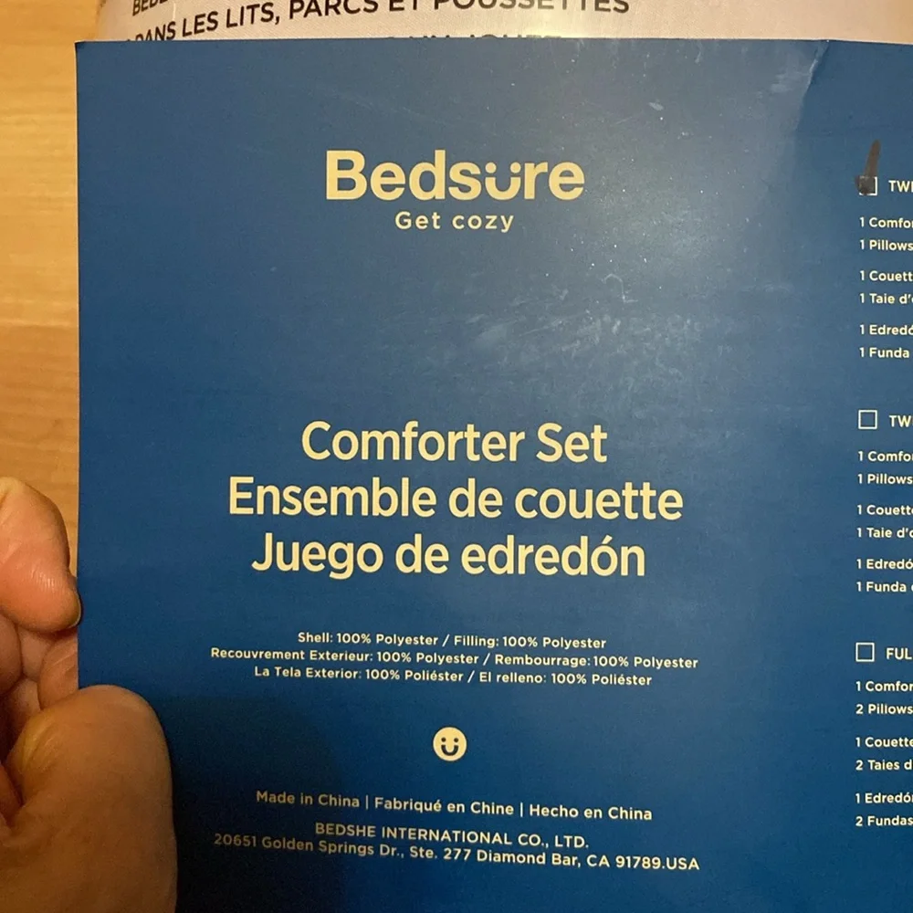 Bedsure comforter set twin new
